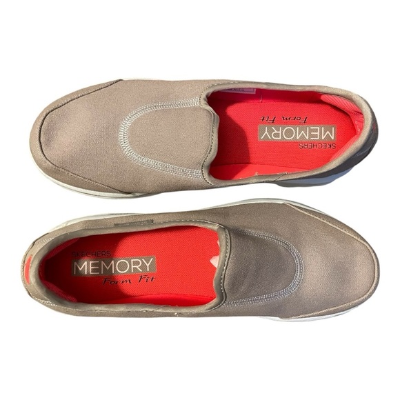 Skechers Go Walk Resalyte Slip-on Shoes - Picture 1 of 10